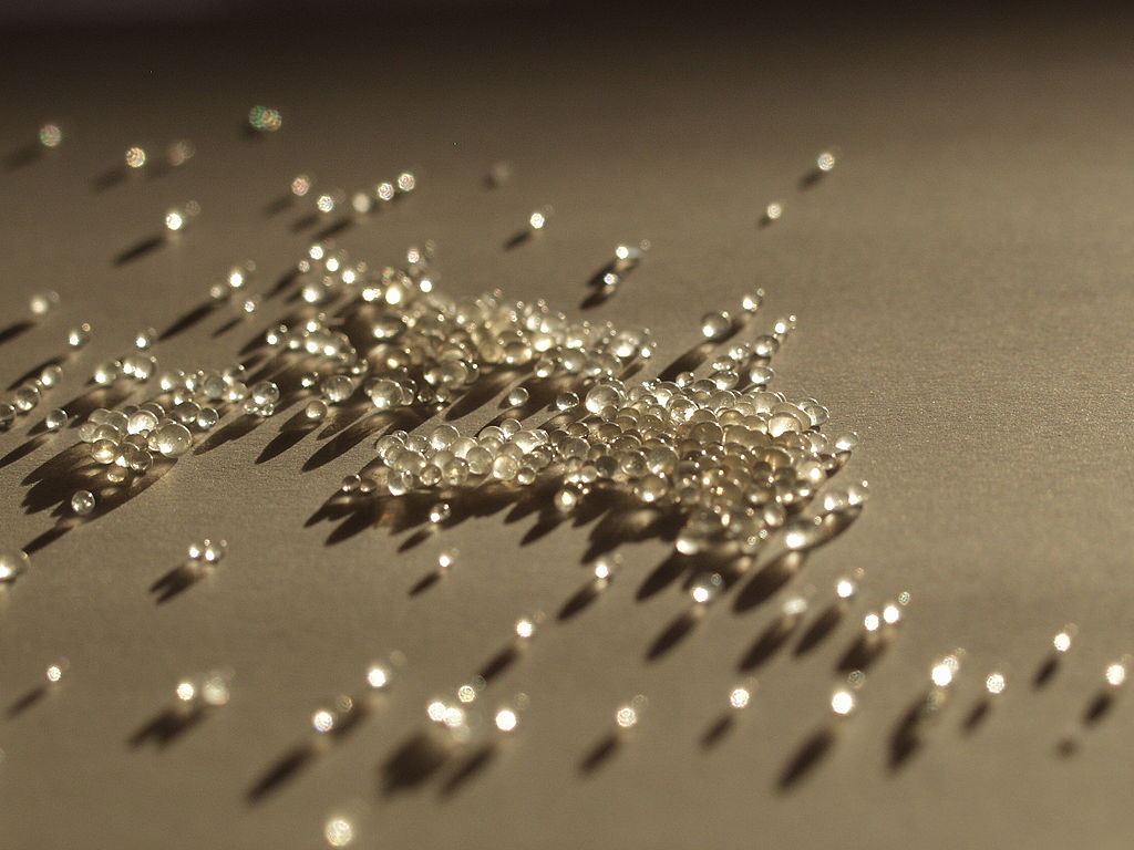 1024Px-Silica Gel Pb092529