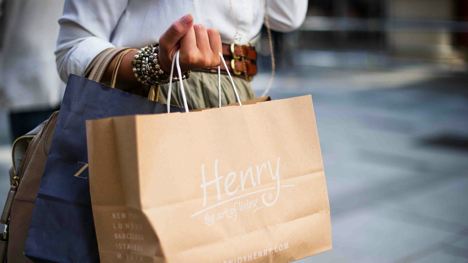 brown Henry paper bag