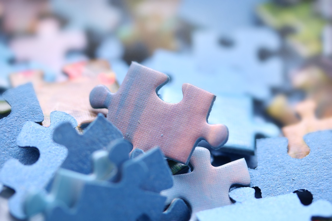 puzzle-3308345_1280.jpg