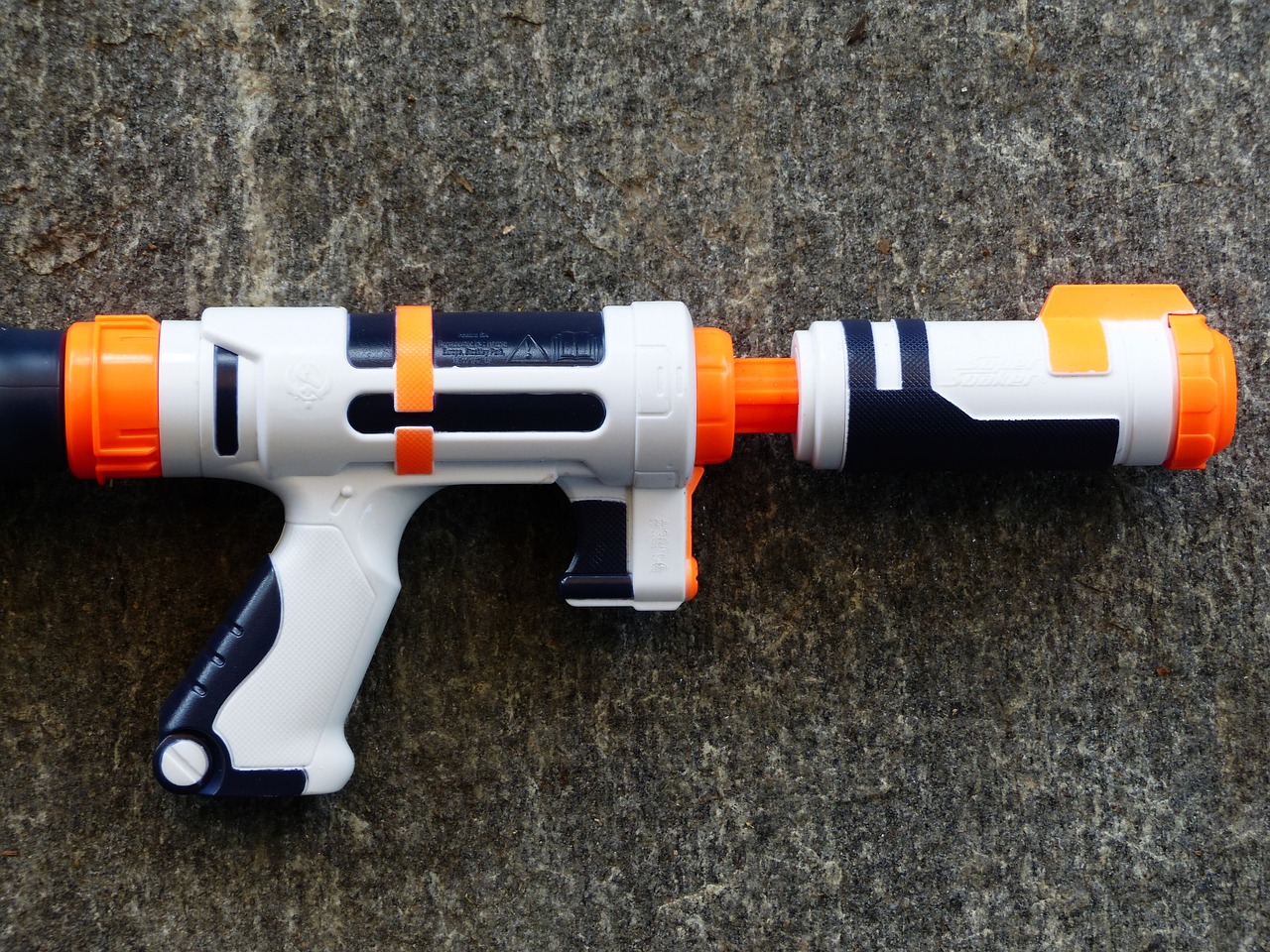 water-gun-167266_1280.jpg