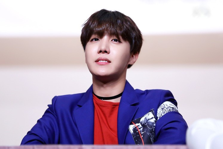 J-Hope At A Fansign On December 17, 2015 03