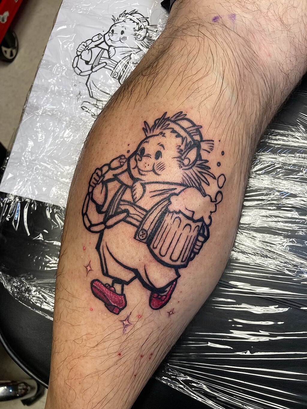 1024Px-Jenna Haas, Tattoo Artist-Hedgehog In Lederhosen-03
