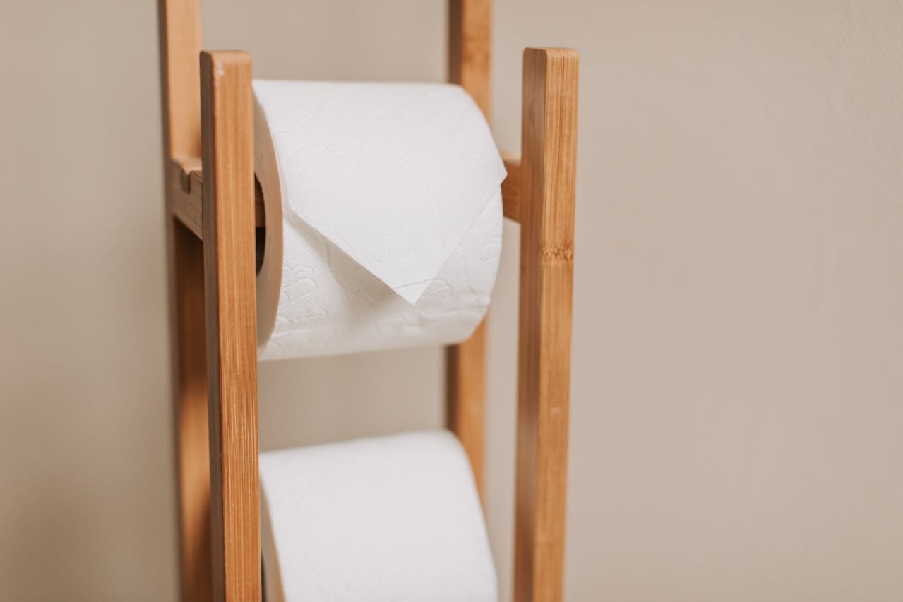 Pexels-Vlada-Karpovich-3958184