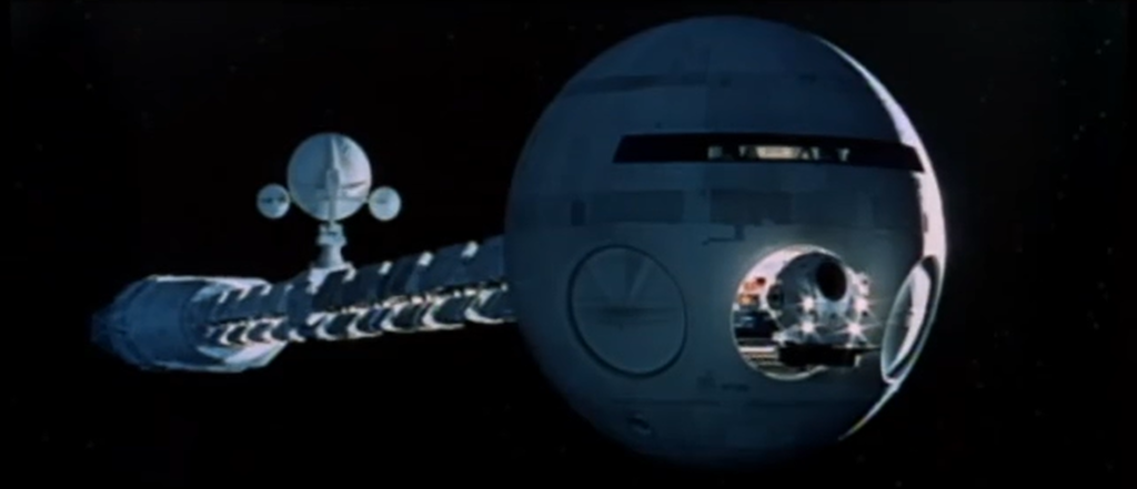 1024Px-Discovery One From Trailer Of 2001 A Space Odyssey (1968)