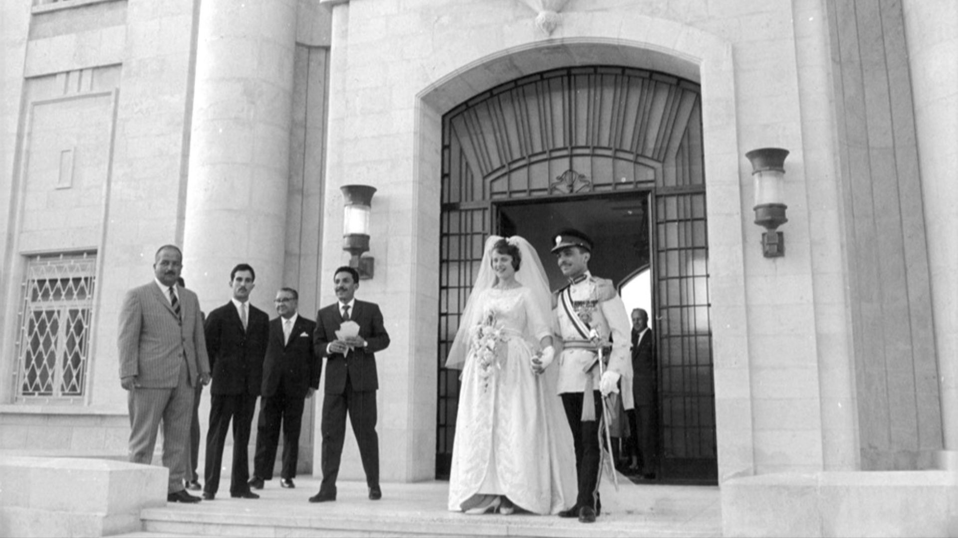 File:Hussein-bin-Talal-King-of-Jordan-wedding-with-Princess-Antoine-391769108946.jpg