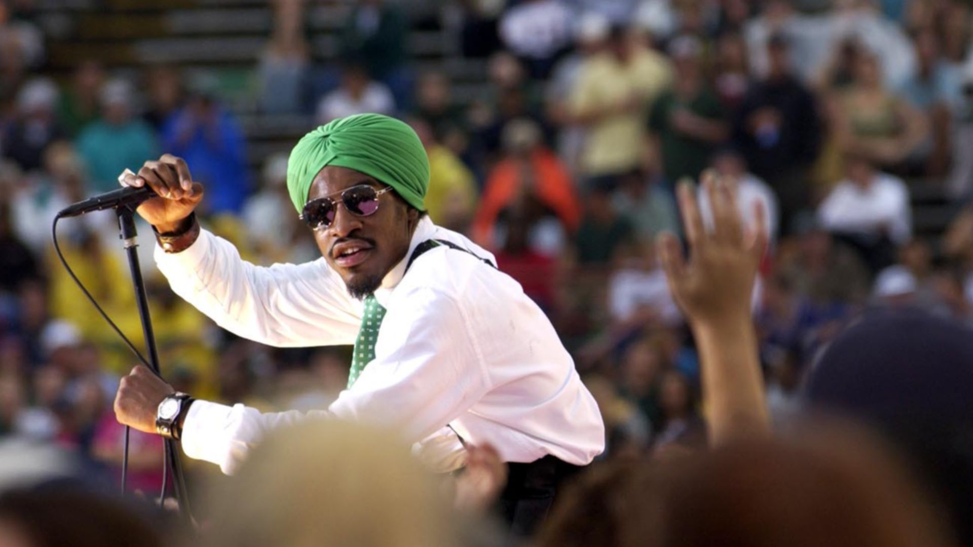 File:Outkast (3619554591) (cropped).jpg