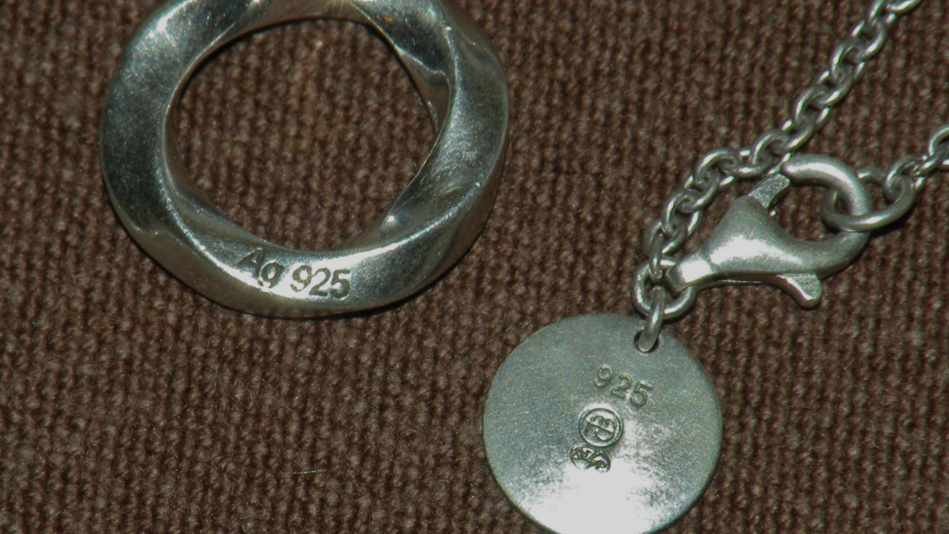 File:Collier poinçon argent 925.JPG