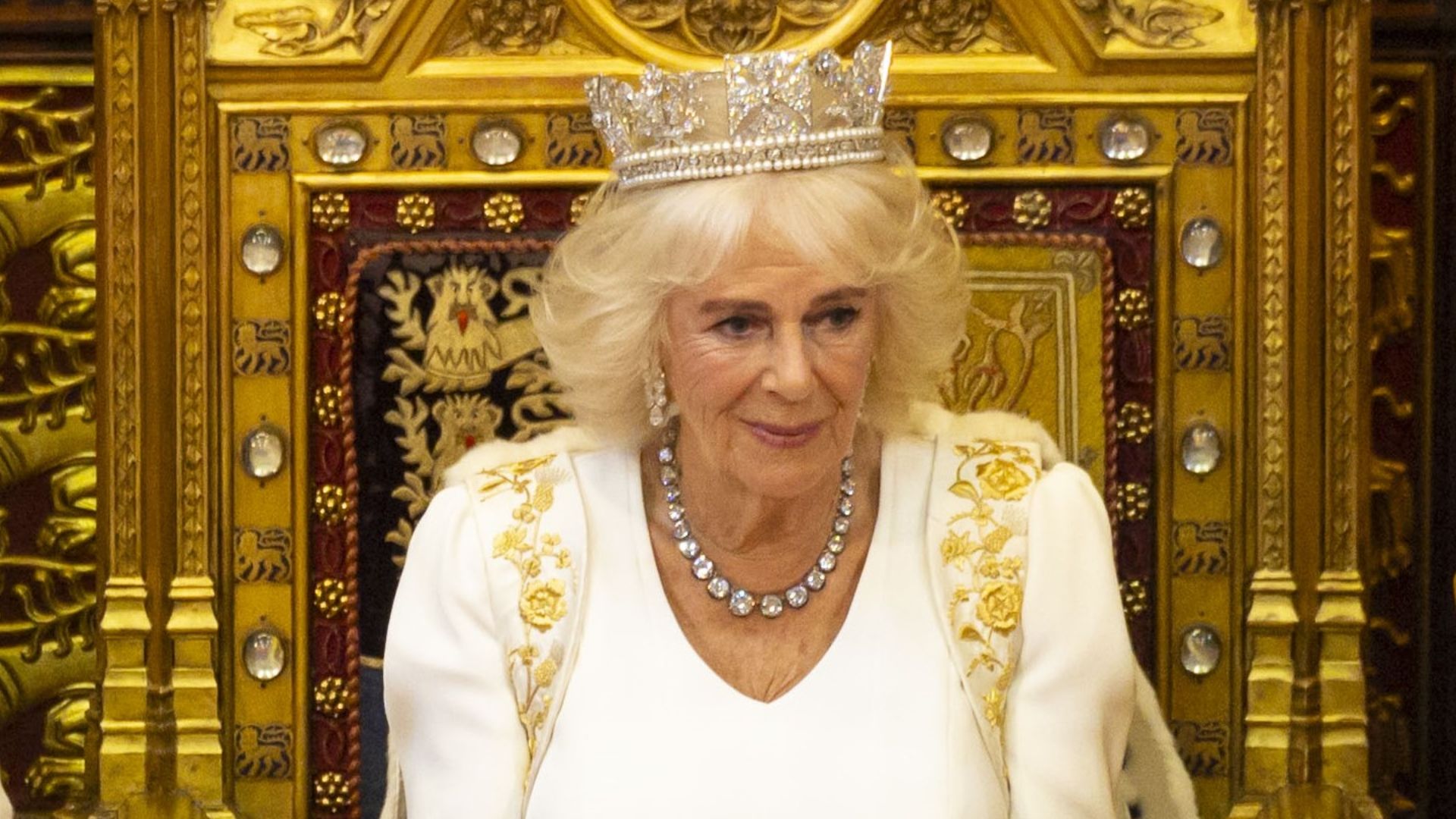 File:Queen Camilla (enthroned) 2024.jpg