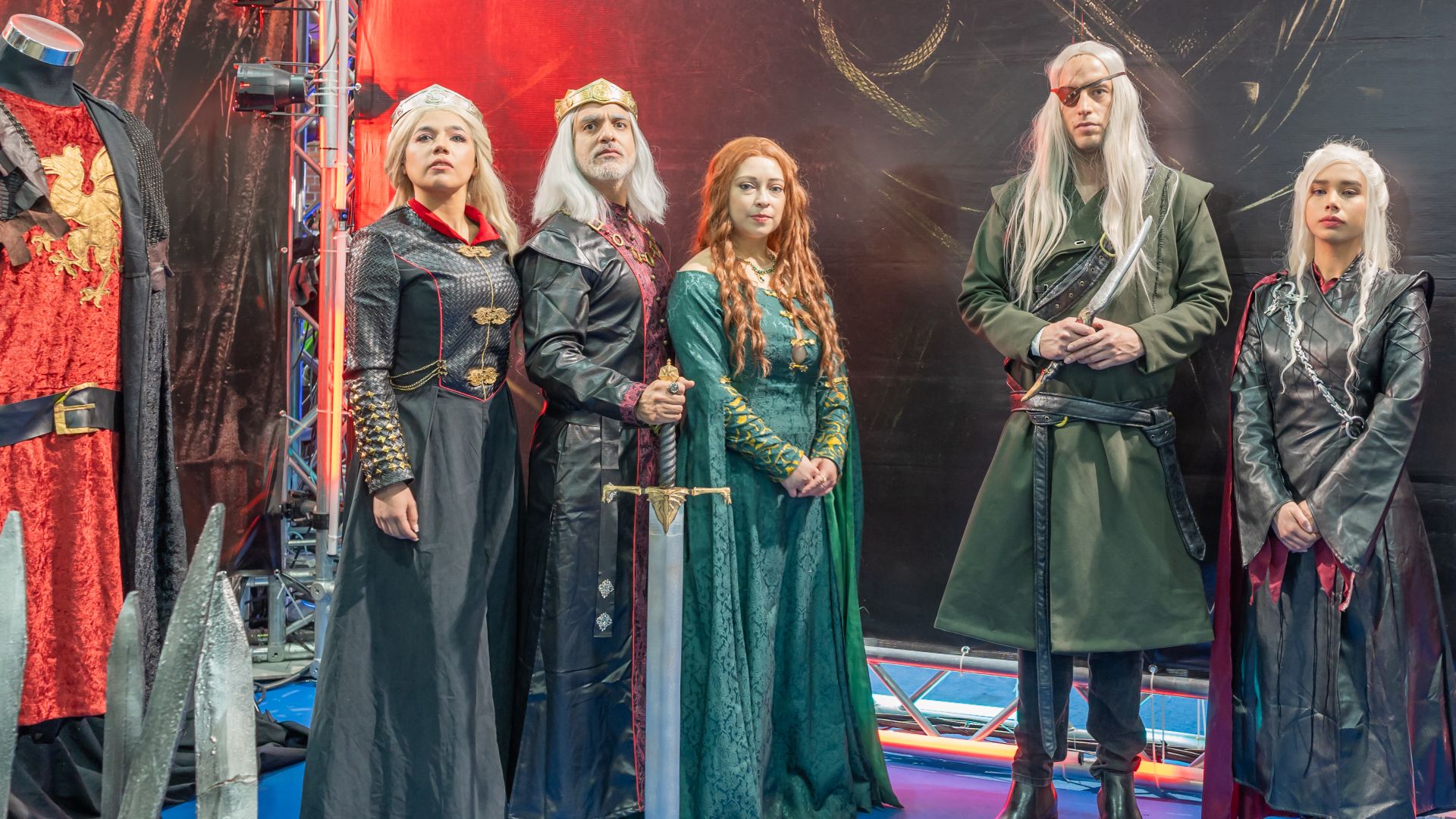 File:Disfraces, Game of Thrones, Comic Con 2024.jpg