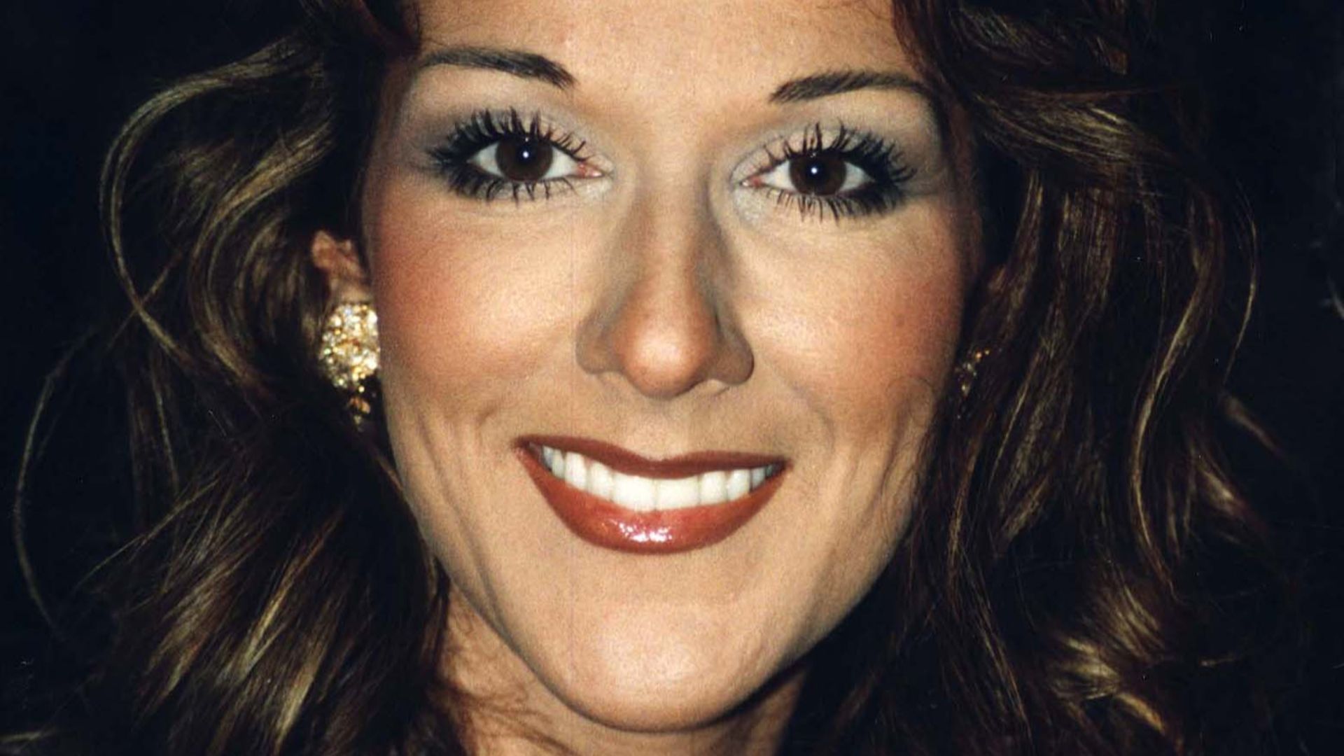 File:Celine Dion 2000.jpg