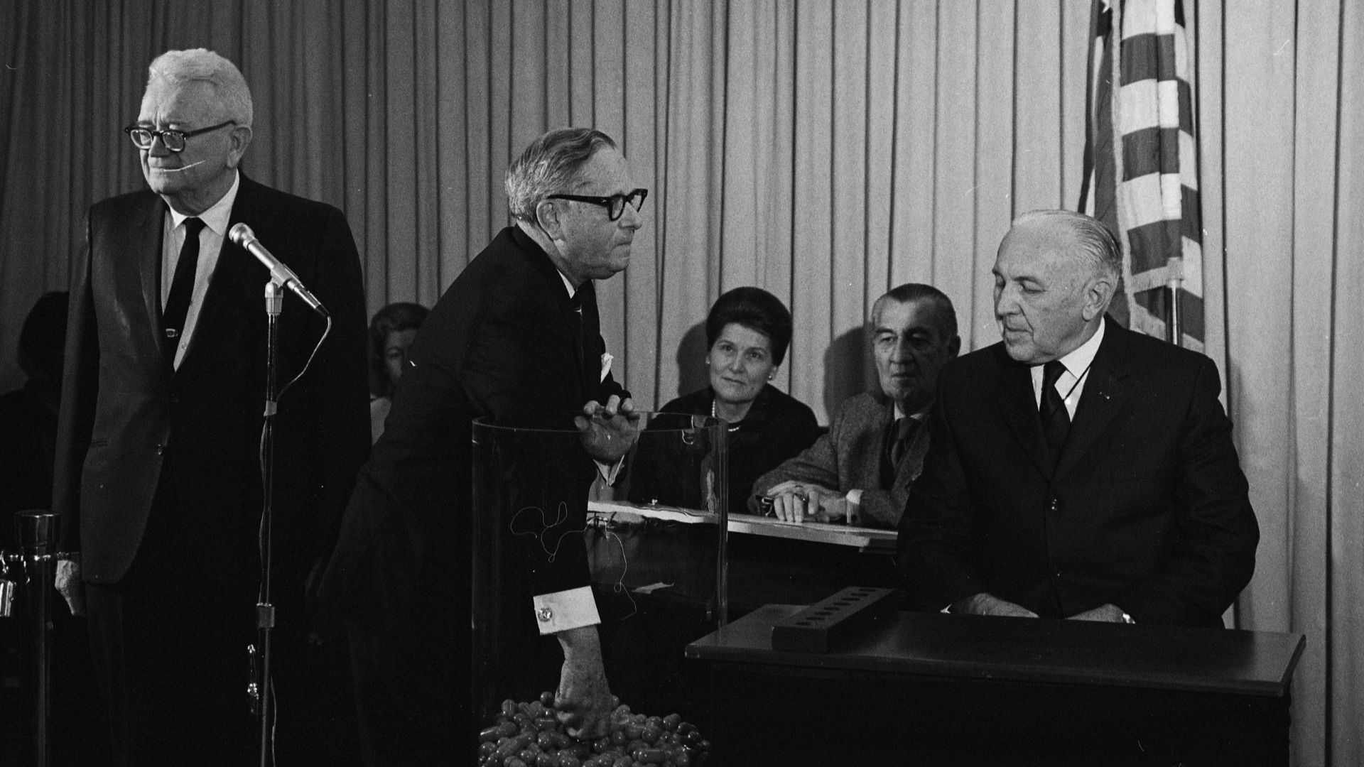 File:1969 draft lottery photo.jpg