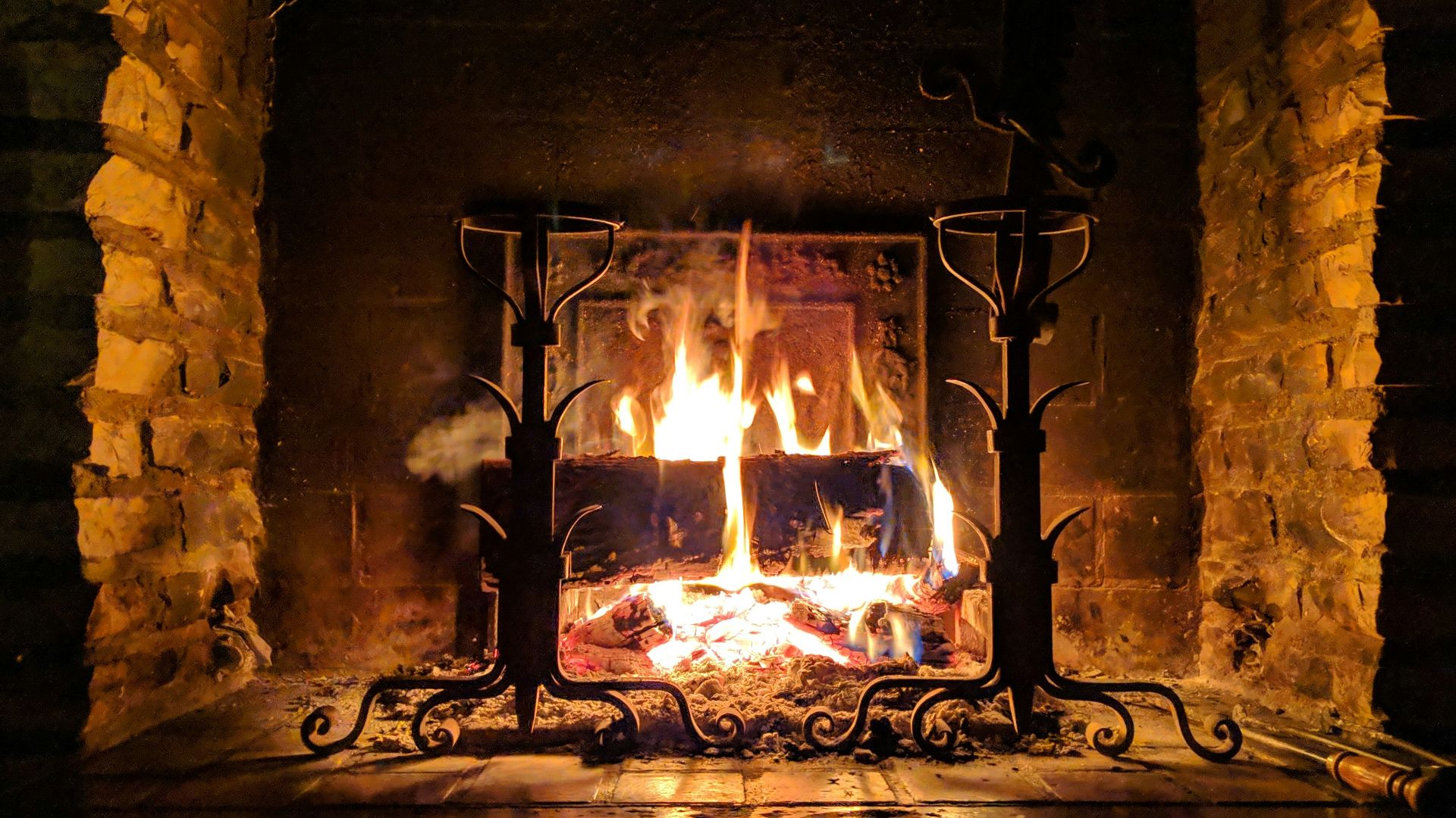 fire burning on fireplace