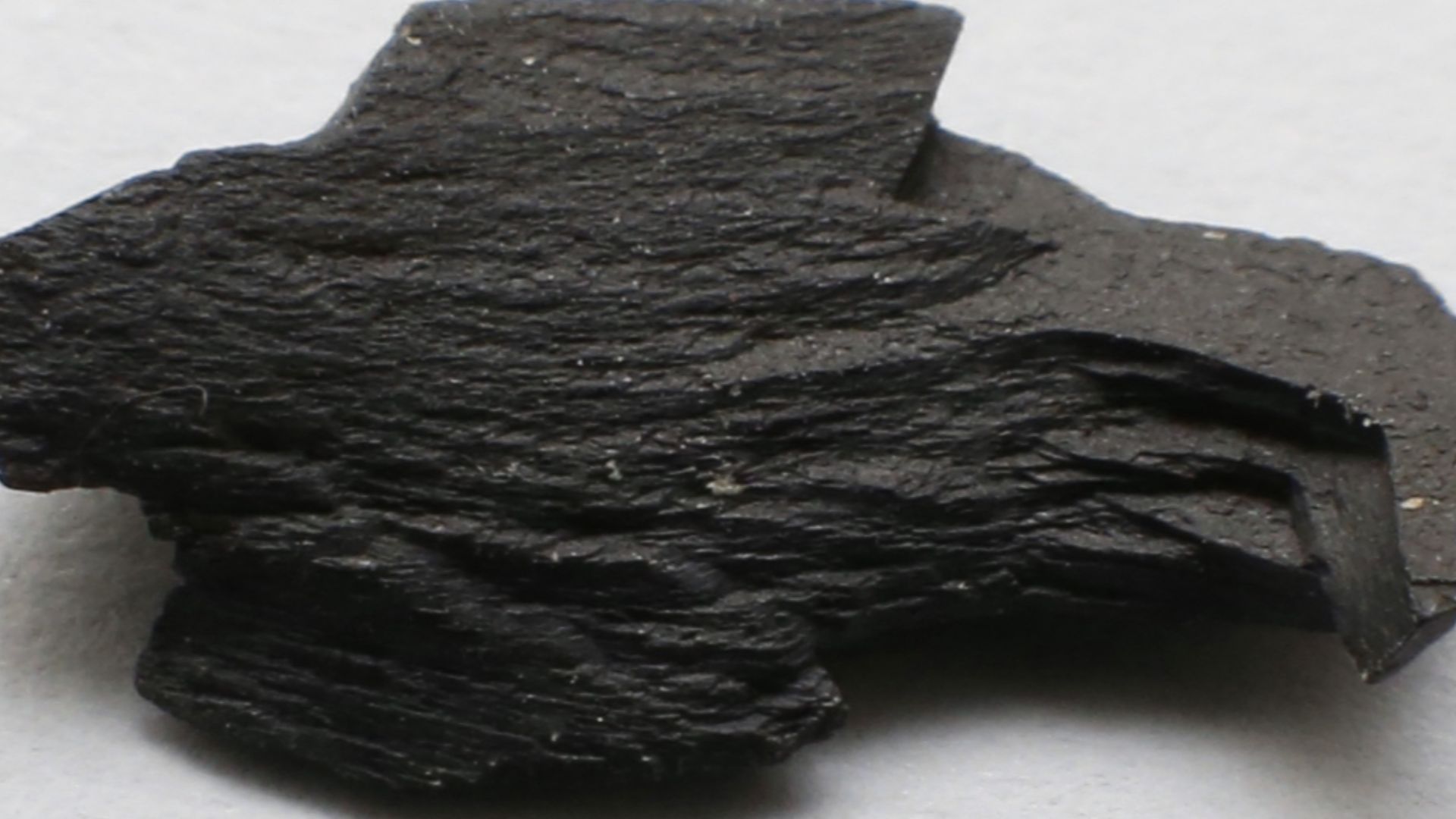 File:Sample of jet 2013.JPG