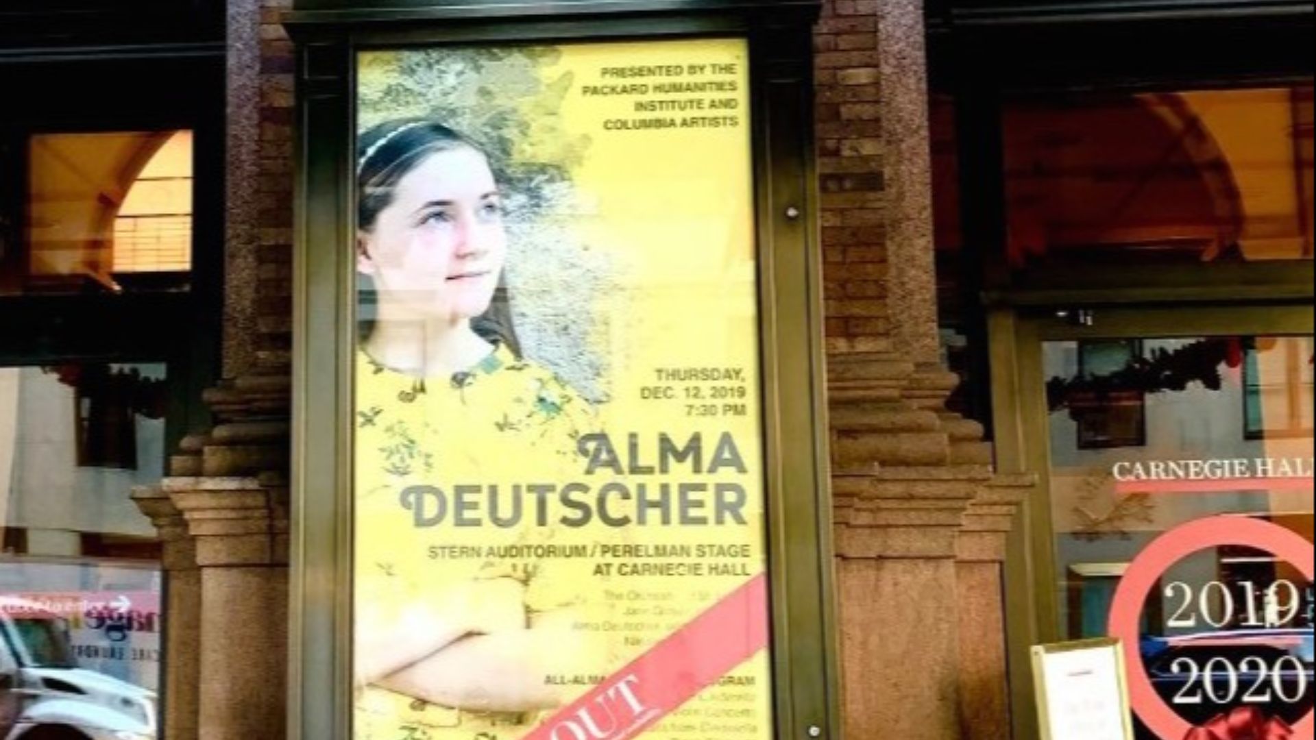 File:Alma Deutscher's Carnegie Hall Debut.jpg