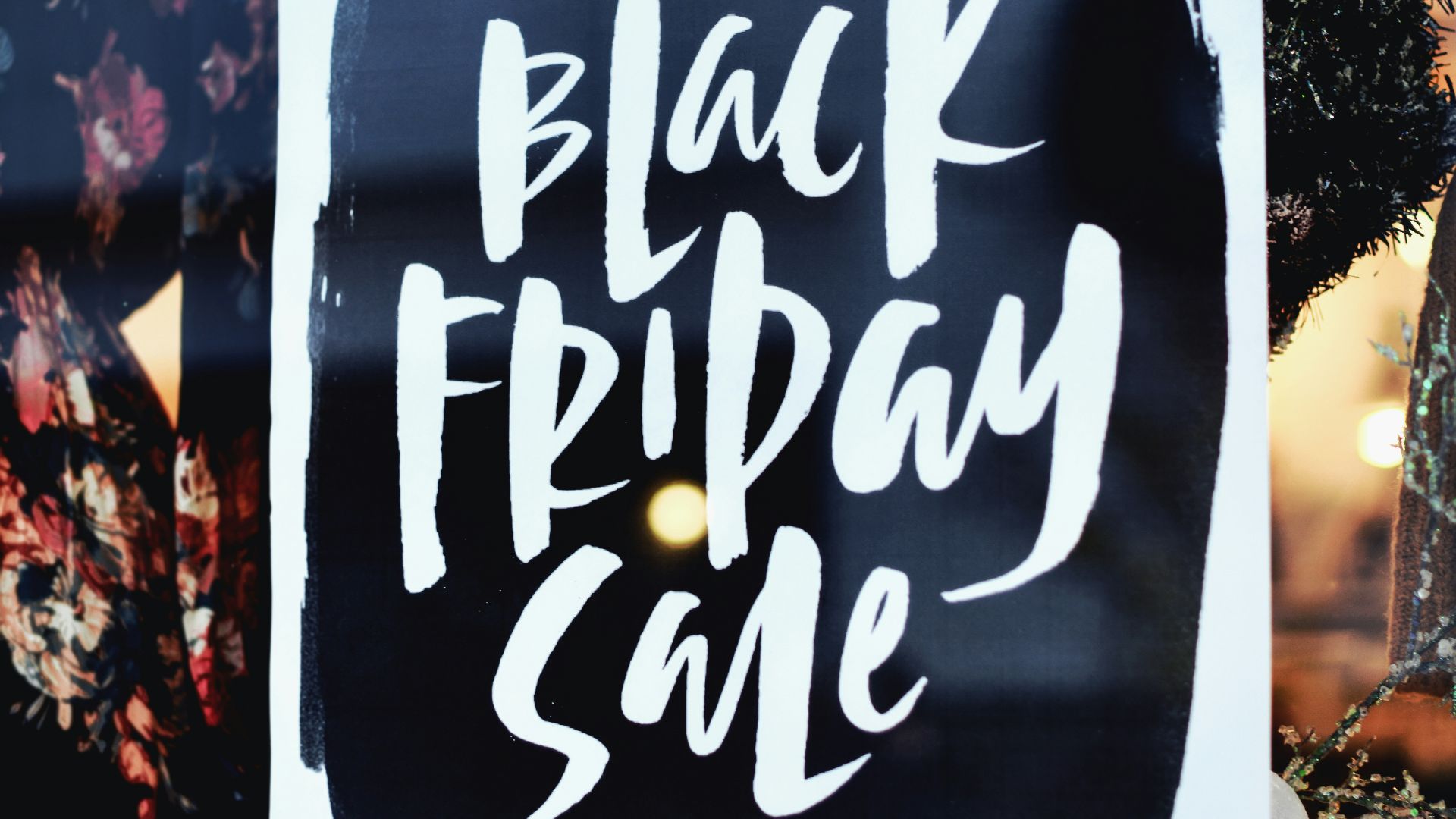 black and white love me wall art