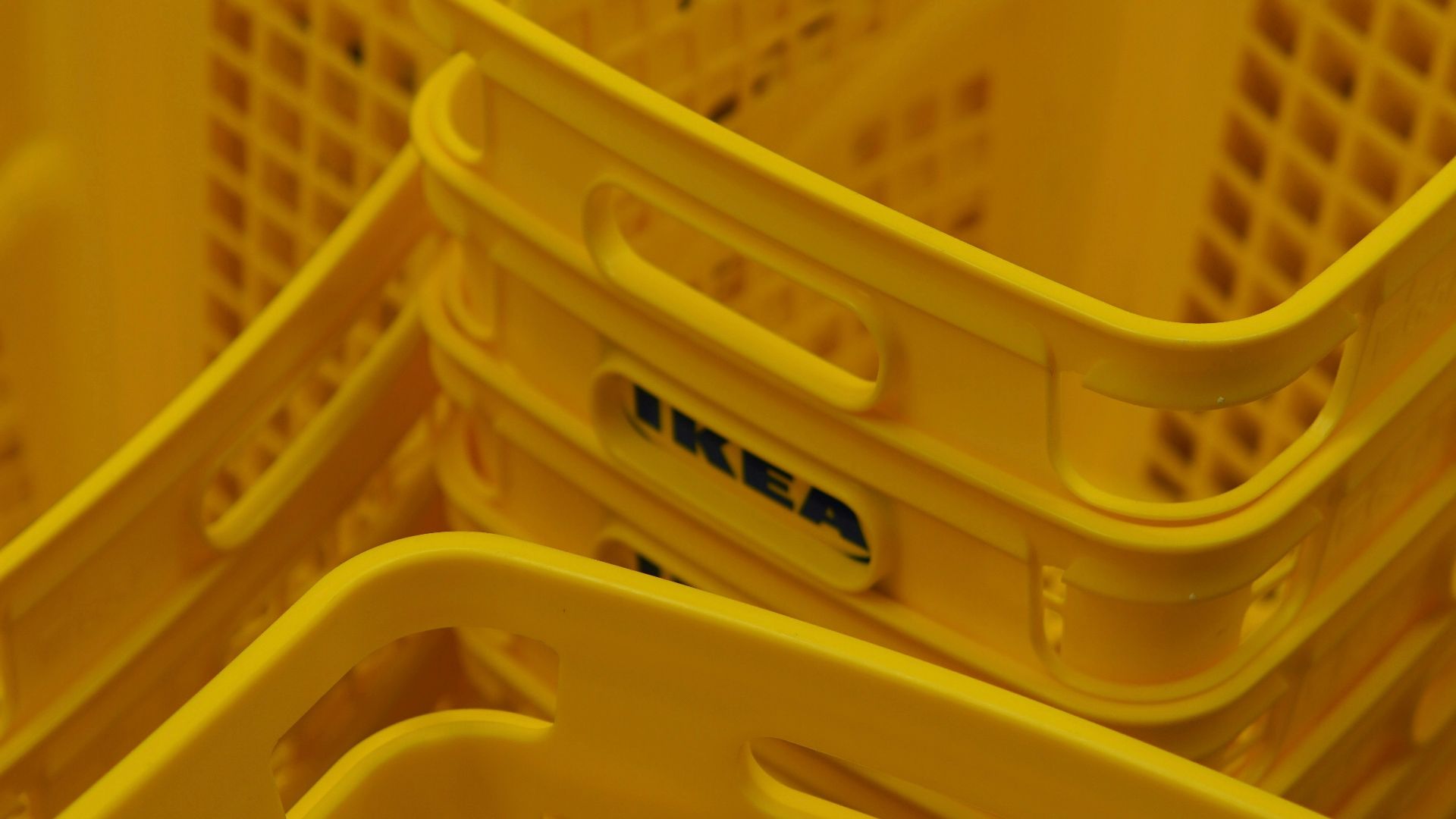 a close up of a bunch of plastic baskets