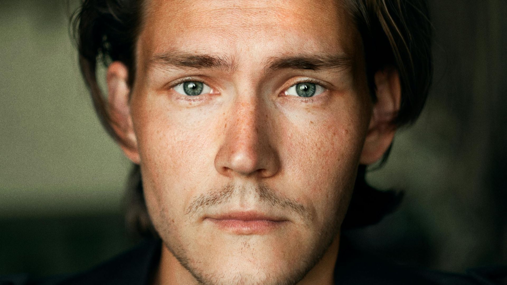 Непарадное в парадных Александр Стрелков