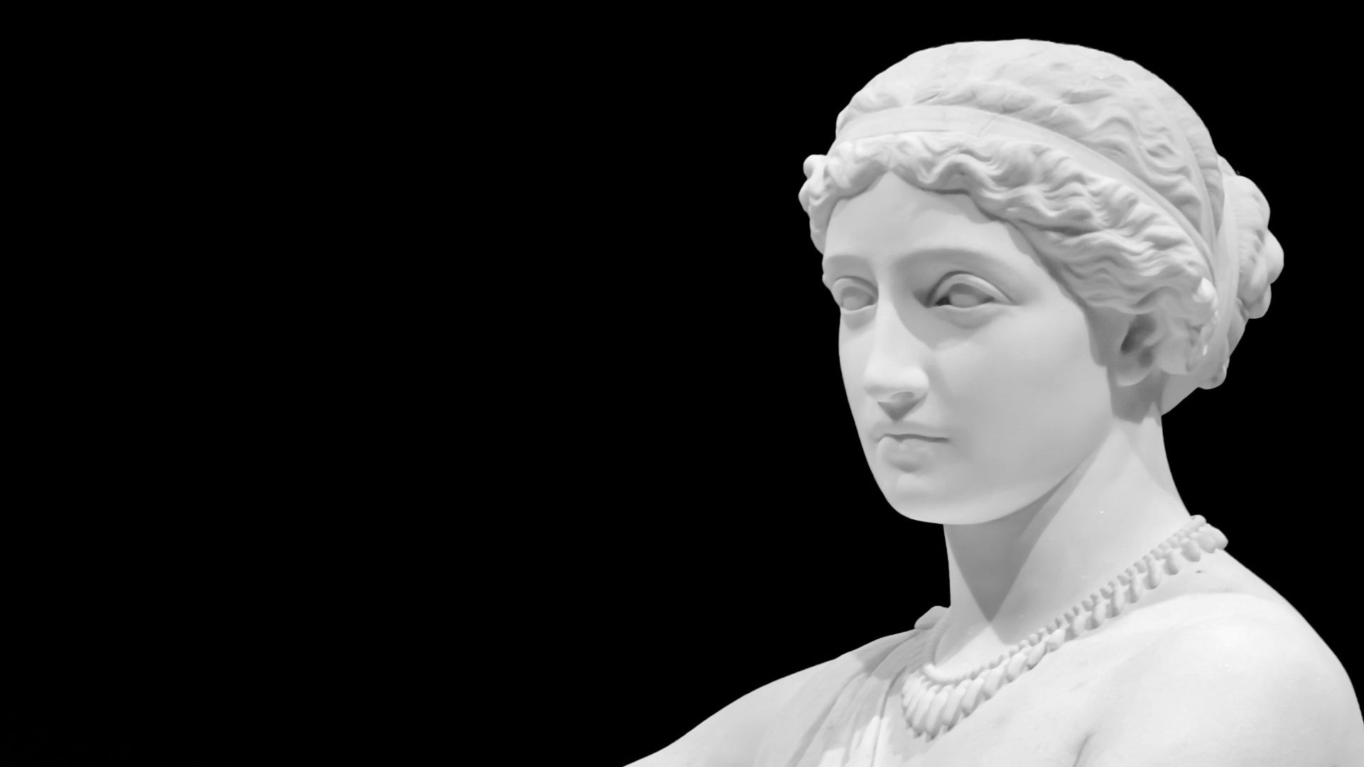 a statue of a person