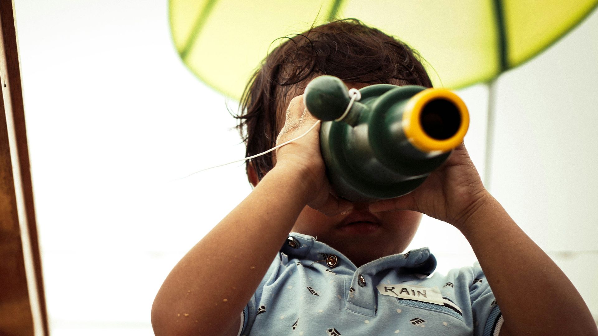 toddler using monoscope