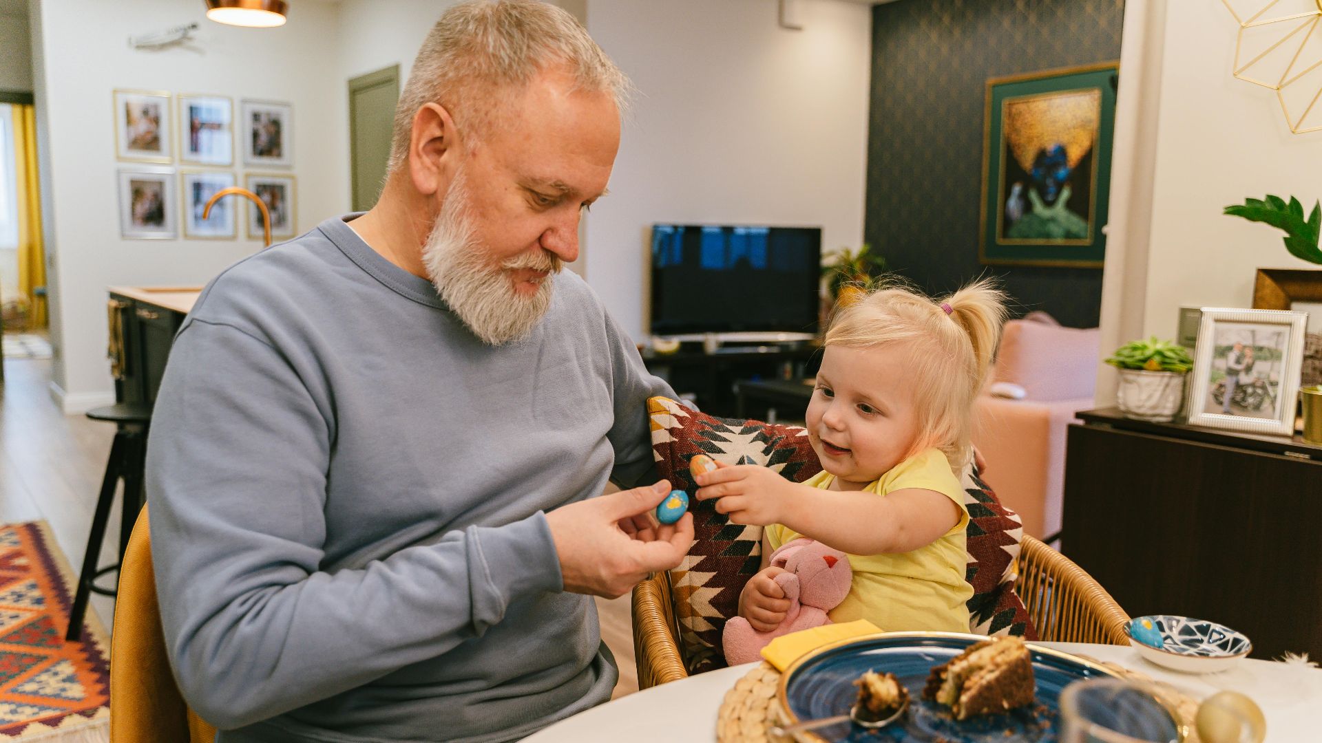 Antoni Shkraba Studio