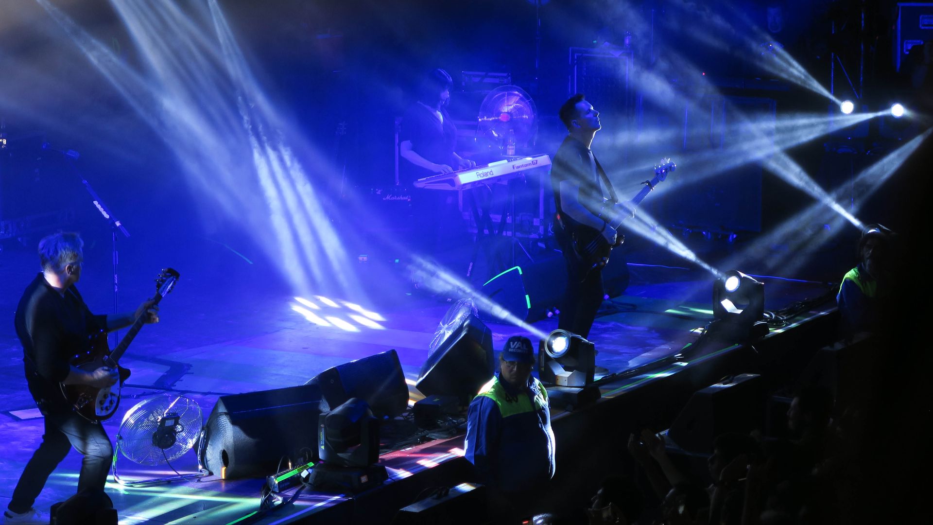 File:New Order, Chile 2019 (32870450948).jpg