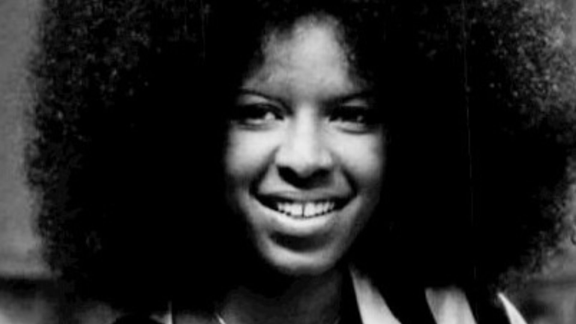 File:Natalie and Carole Cole 1975 (cropped).jpg
