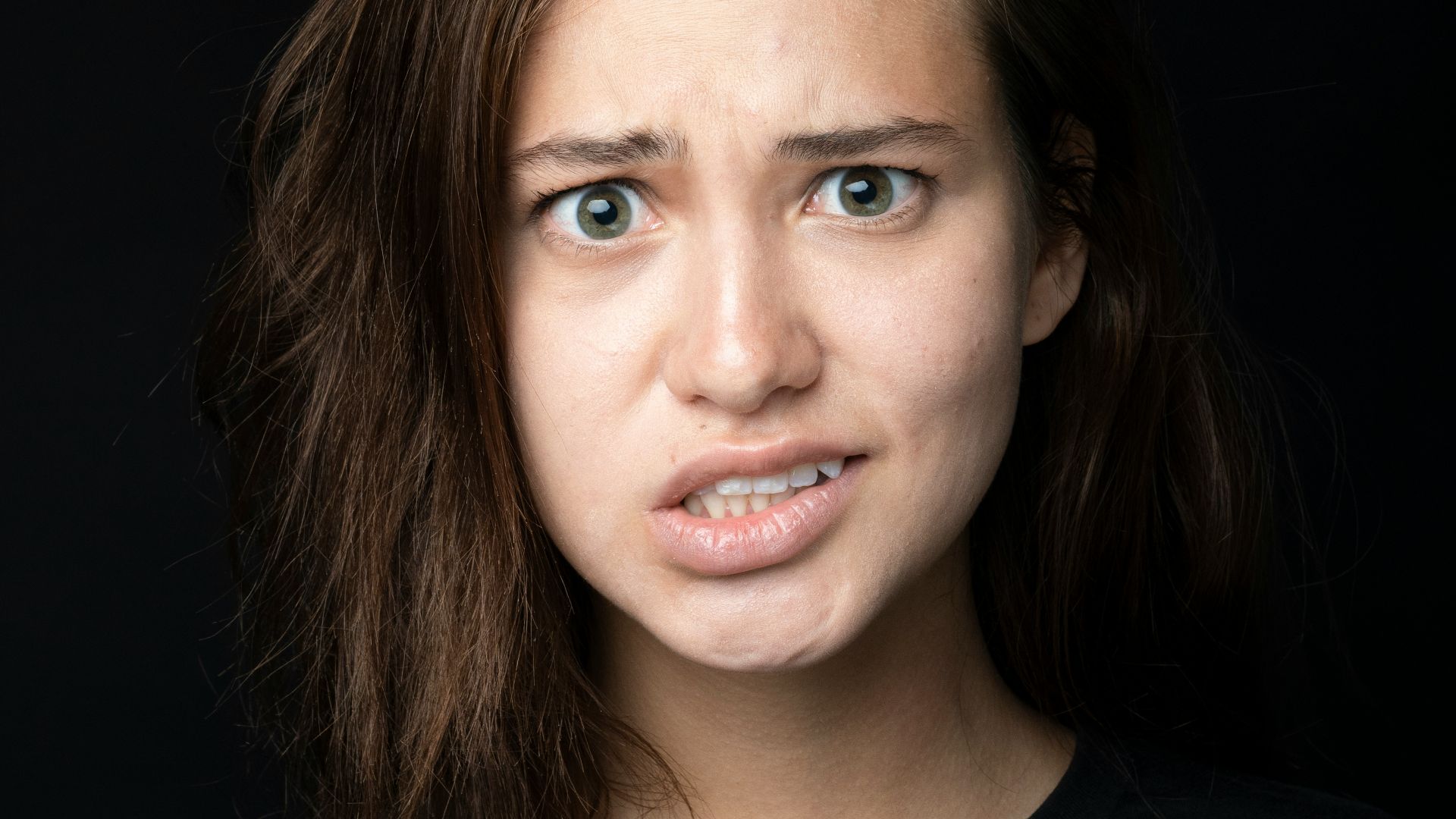 woman in black crew neck shirt