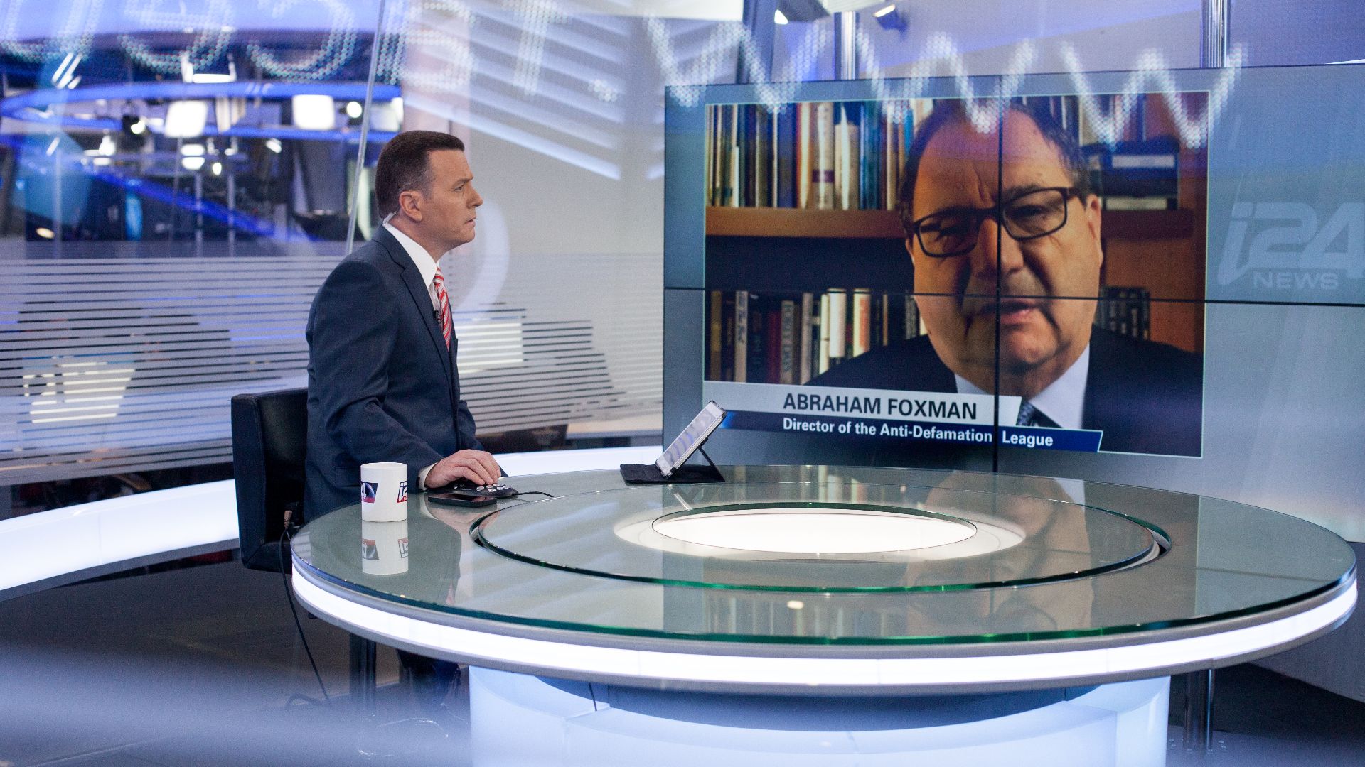 File:Ya'akov Eilon at i24 News studio 3.jpg