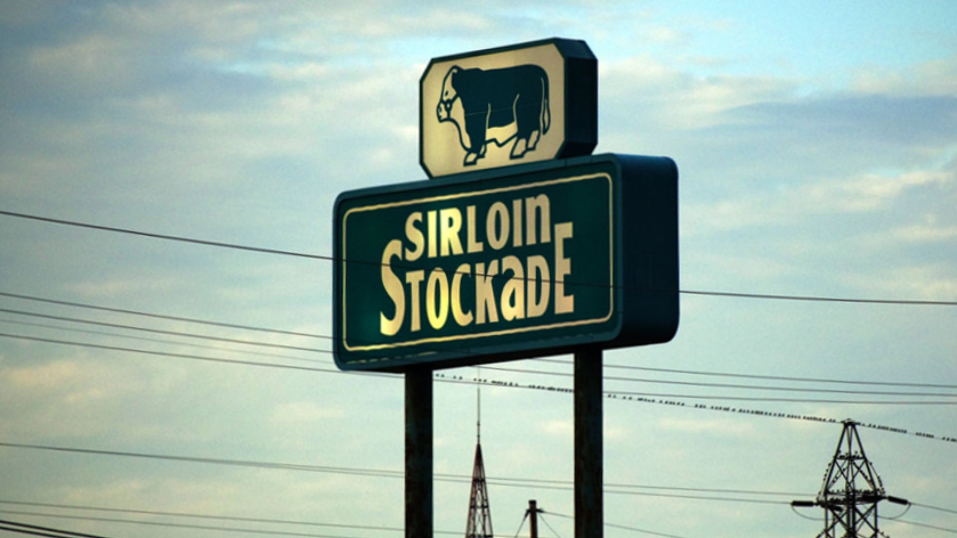 File:Sirloin Stockade sign (adjusted).png