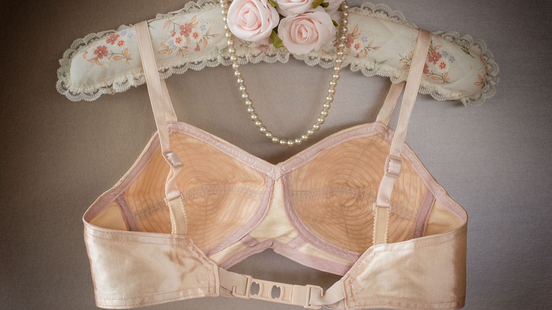 File:Genuine 1950's vintage bullet bra.jpg