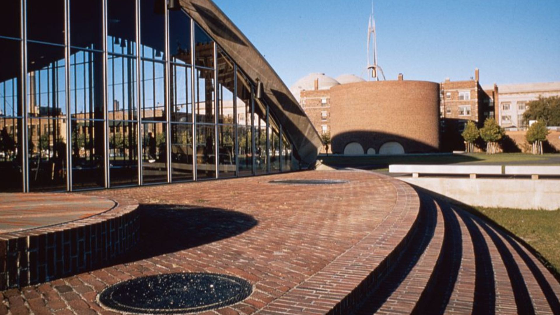 File:Massachusetts Institute of Technology, Kresge Auditorium and Chapel, Cambridge, Massachusetts, 1950-55. Auditorium detail - 00245v.jpg