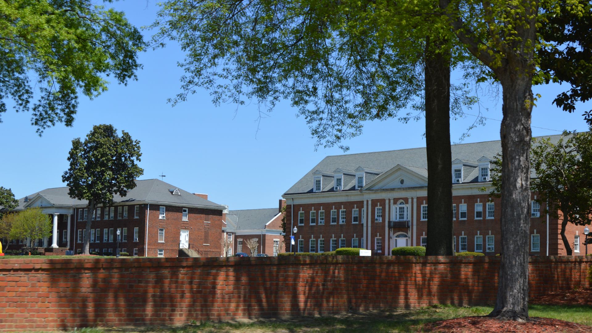 File:Bennett College from Gorrell.jpg