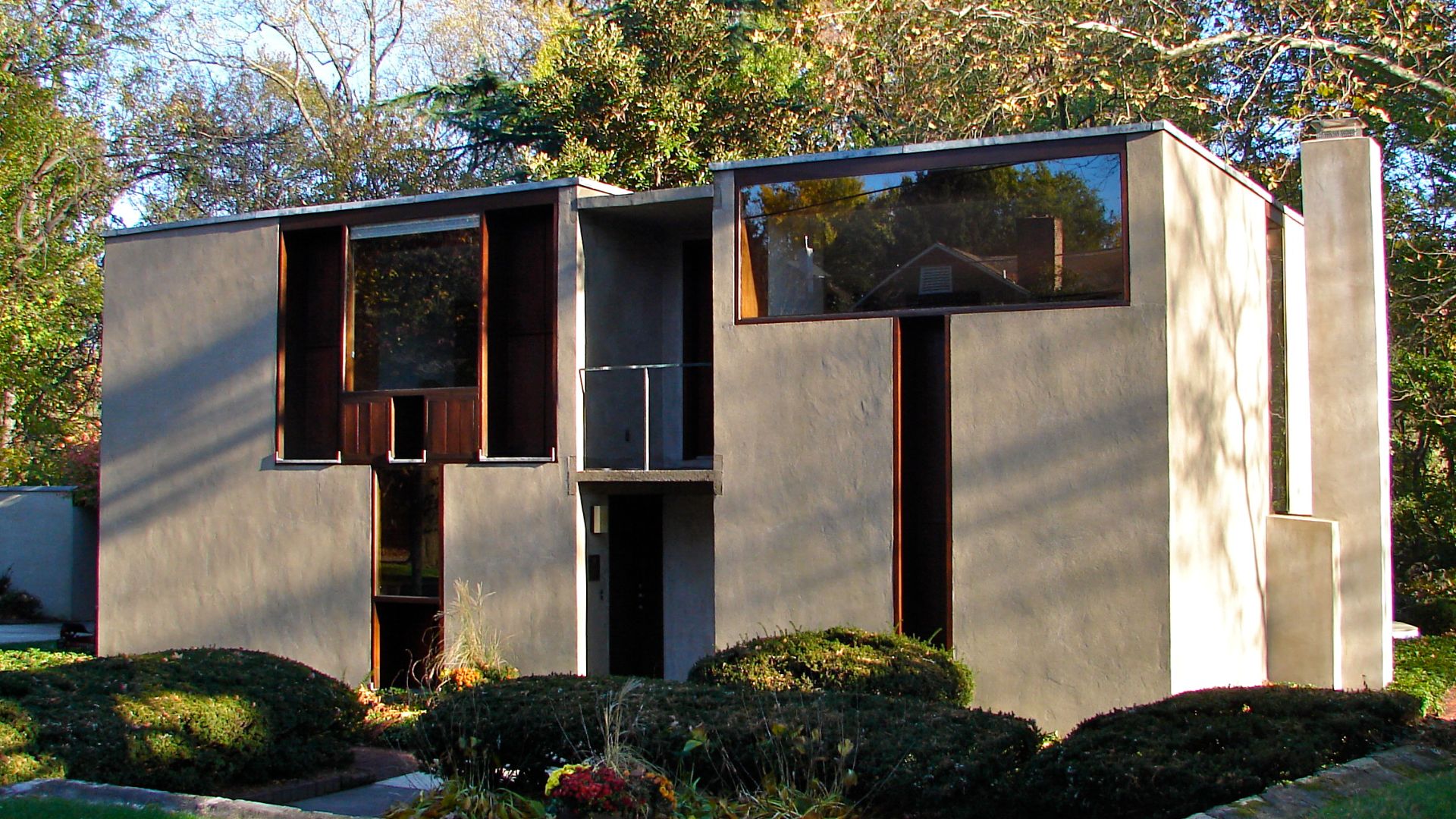 File:Esherick House Philly A.JPG