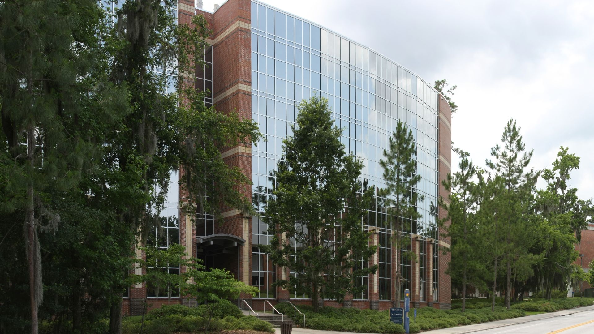 File:UF NewEngineeringBuilding.jpg