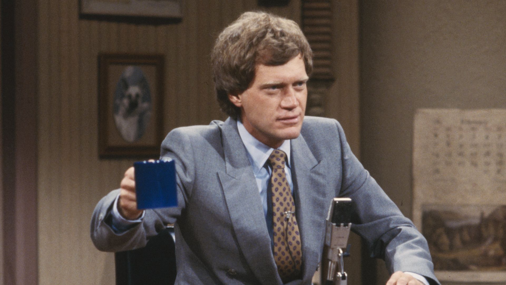 File:David Letterman hosting Late Night show, 1982.jpg