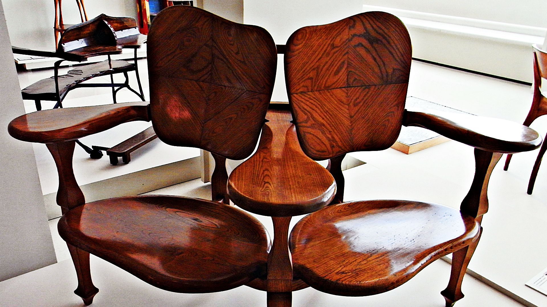 File:MNAC - Art Modern.jpg