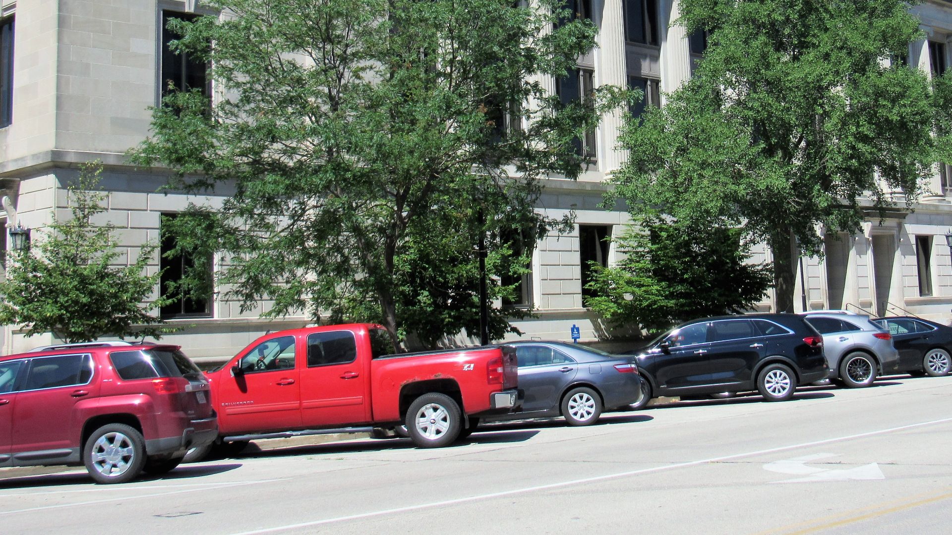 File:City Hall - Cedar Rapids, Iowa.jpg