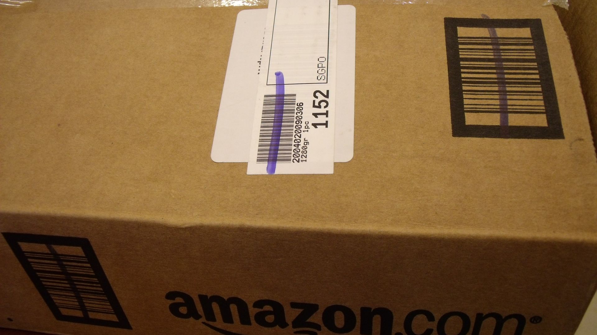 File:Amazon Box.JPG