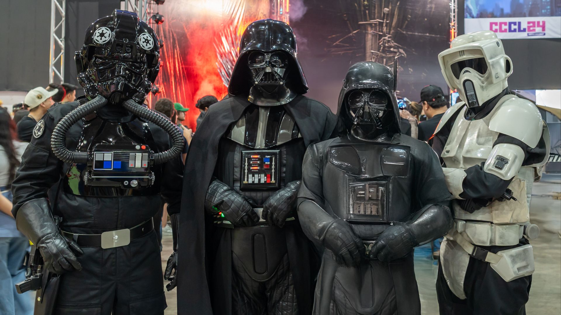 File:Disfraces Star Wars, Comic Con 2024 A74204620241102.jpg