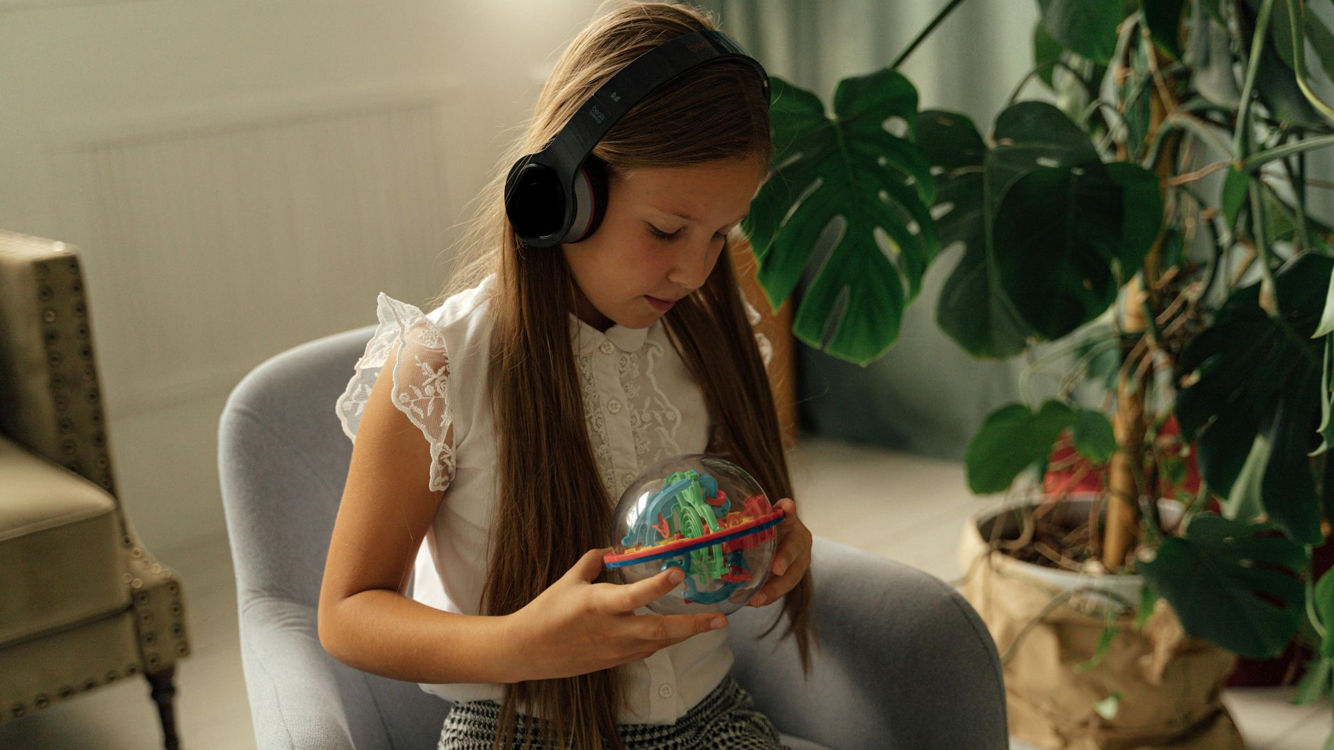 Antoni Shkraba Studio