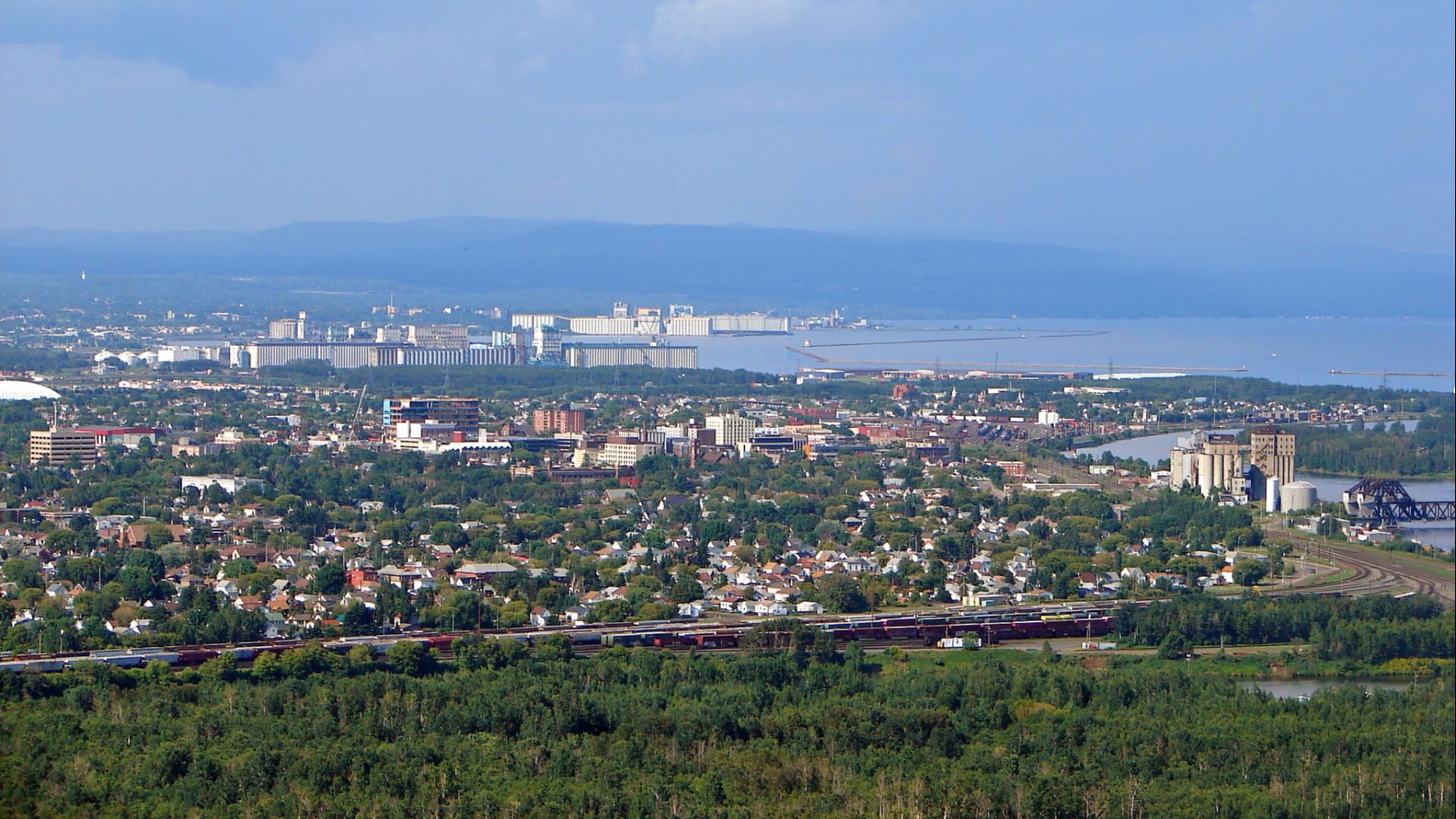 File:Thunder Bay skyline.JPG