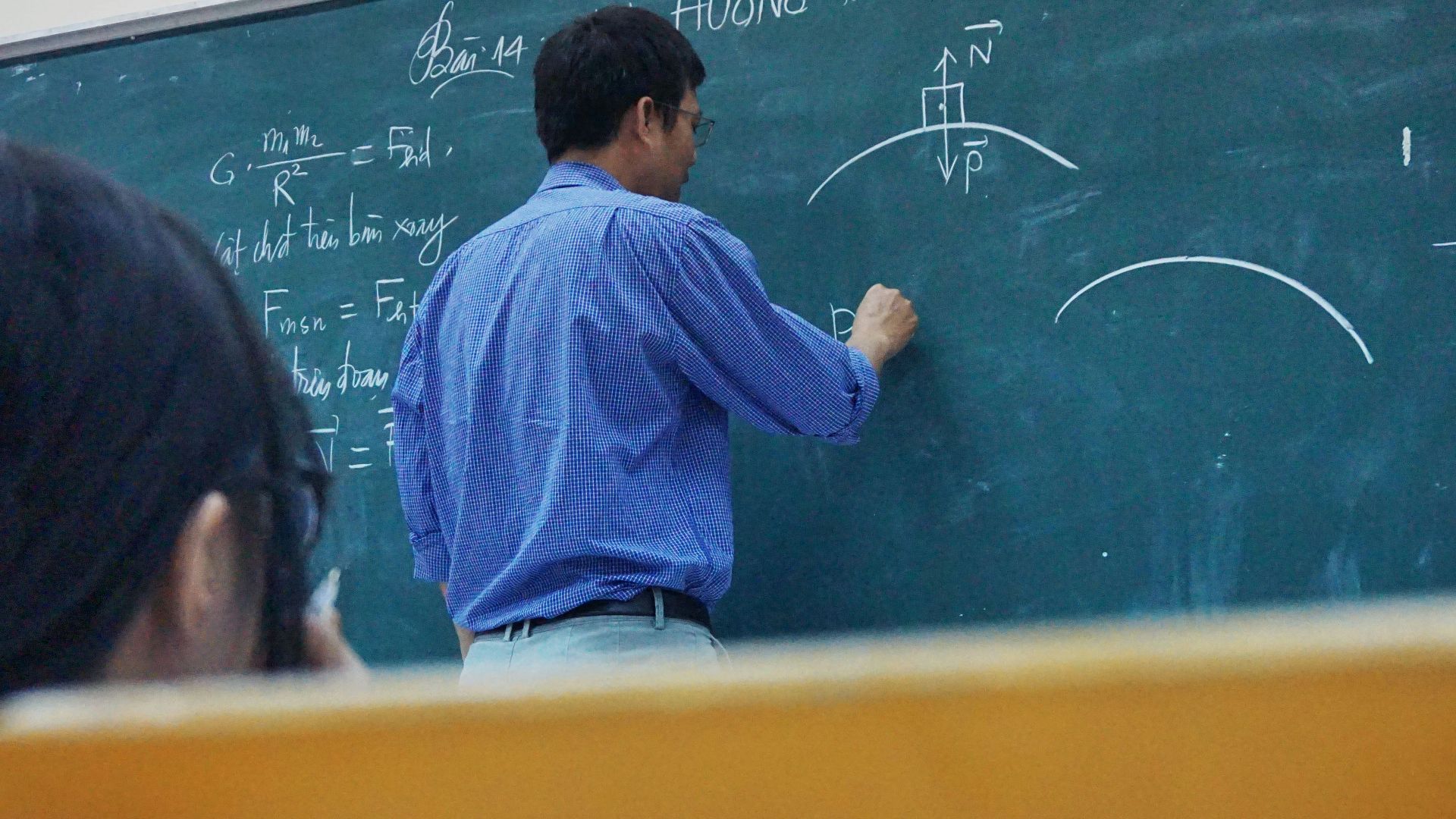 women's blue dress shirt