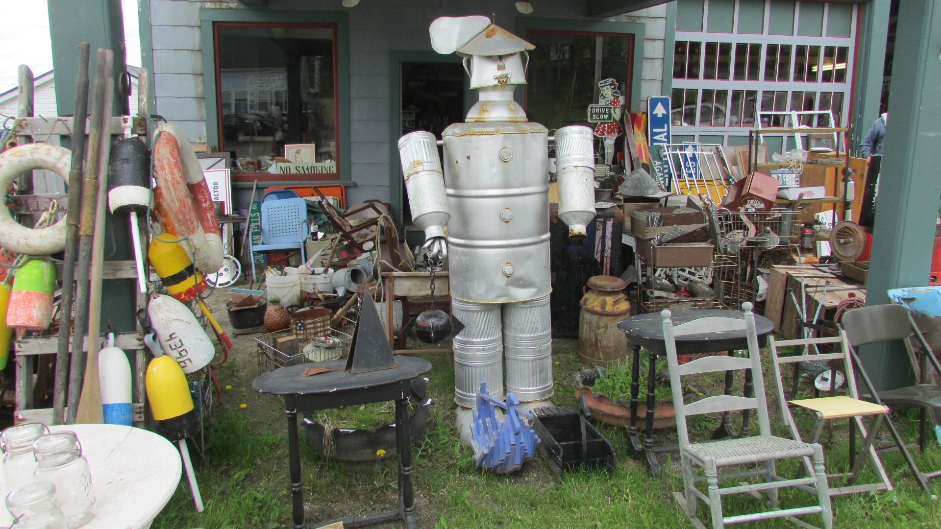 File:Folk Art Tin Man.jpg