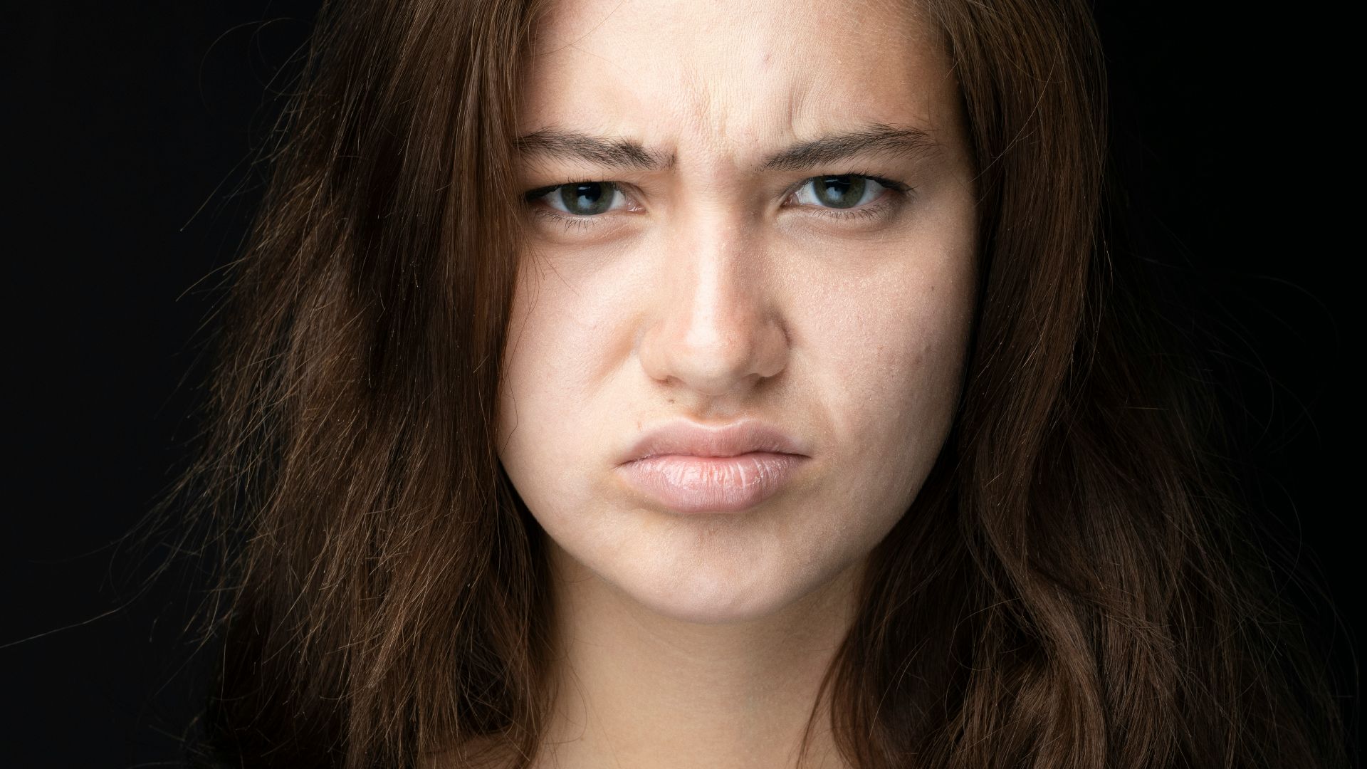 woman in black crew neck shirt