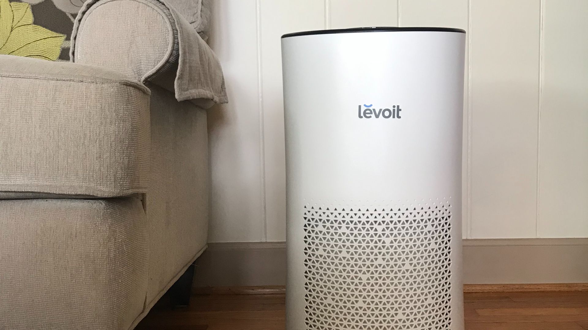 File:Air Purifier (Levoit LV-H133) (49317867758).jpg