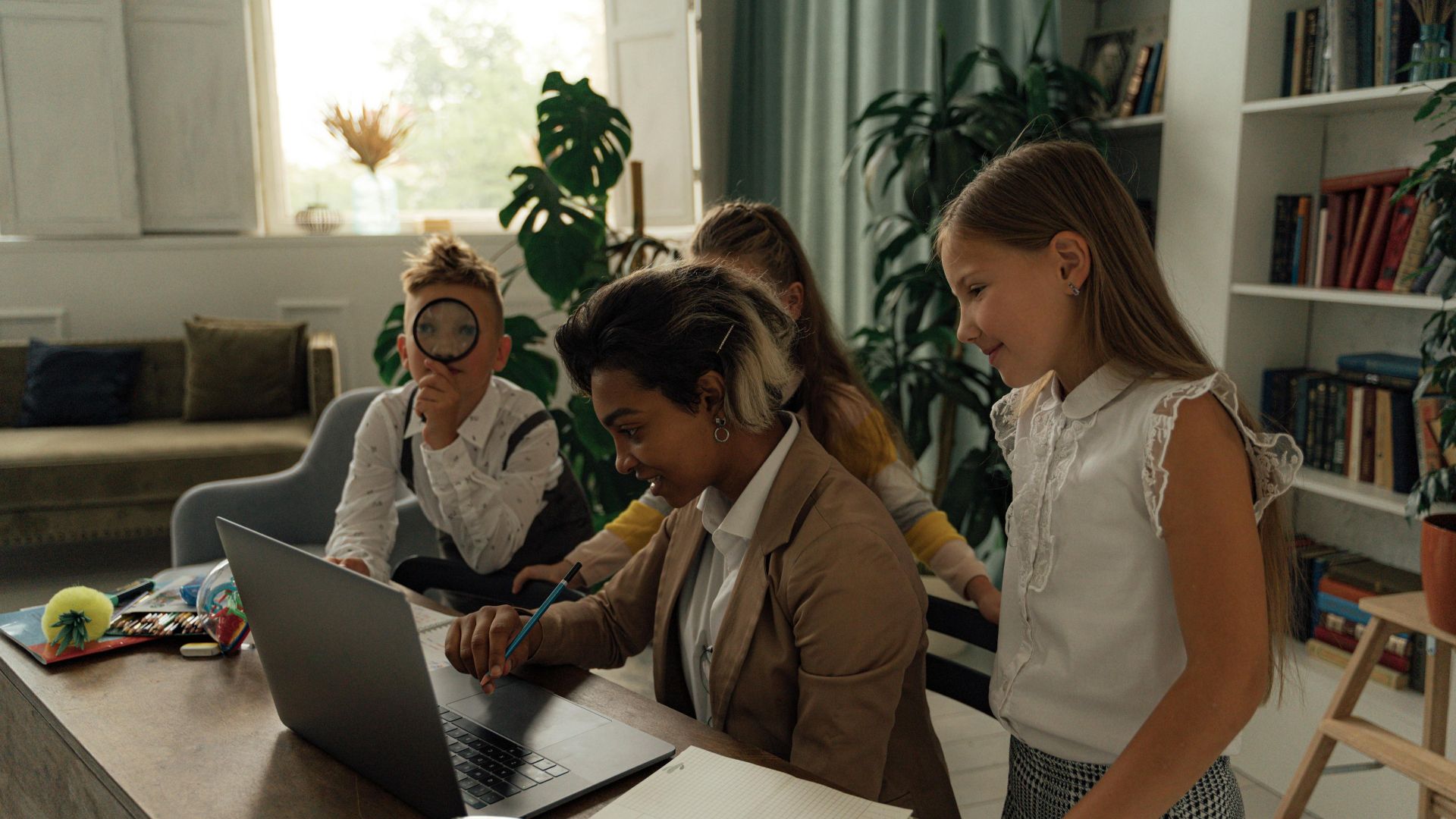 Antoni Shkraba Studio