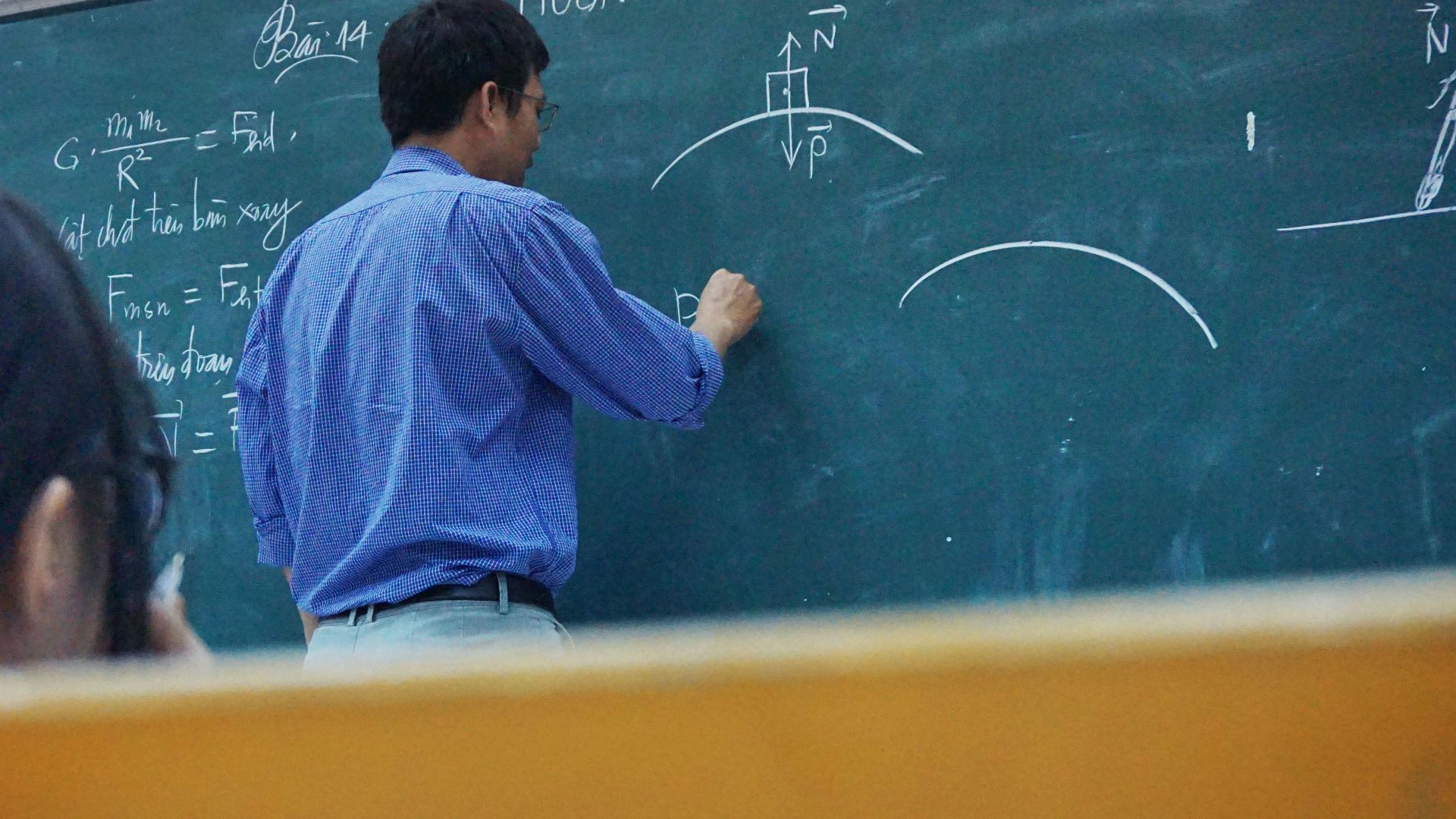 women's blue dress shirt