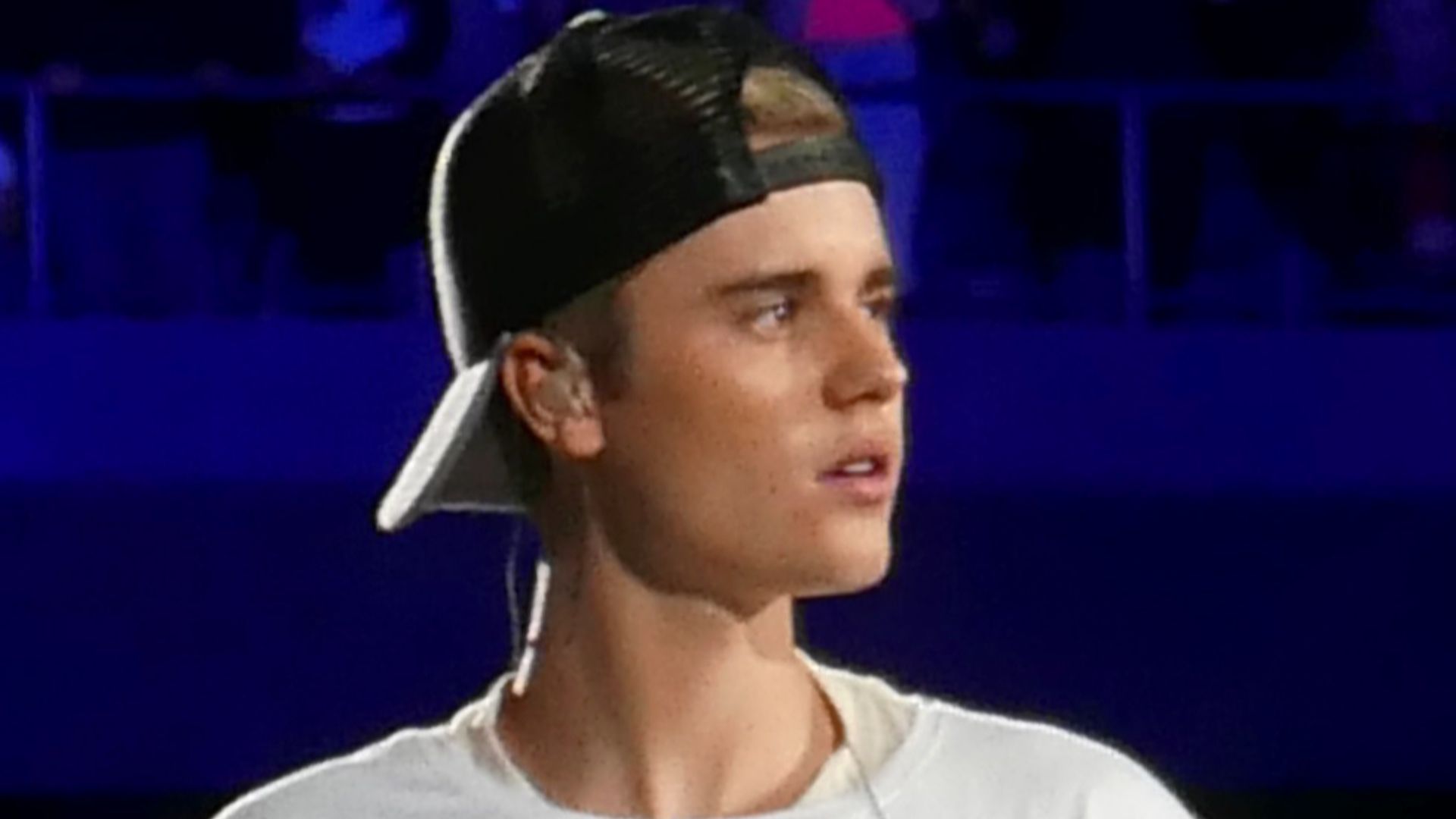 File:Justin Bieber in 2015.jpg