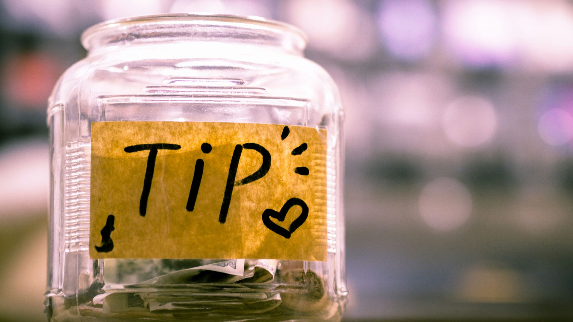 clear glass jar