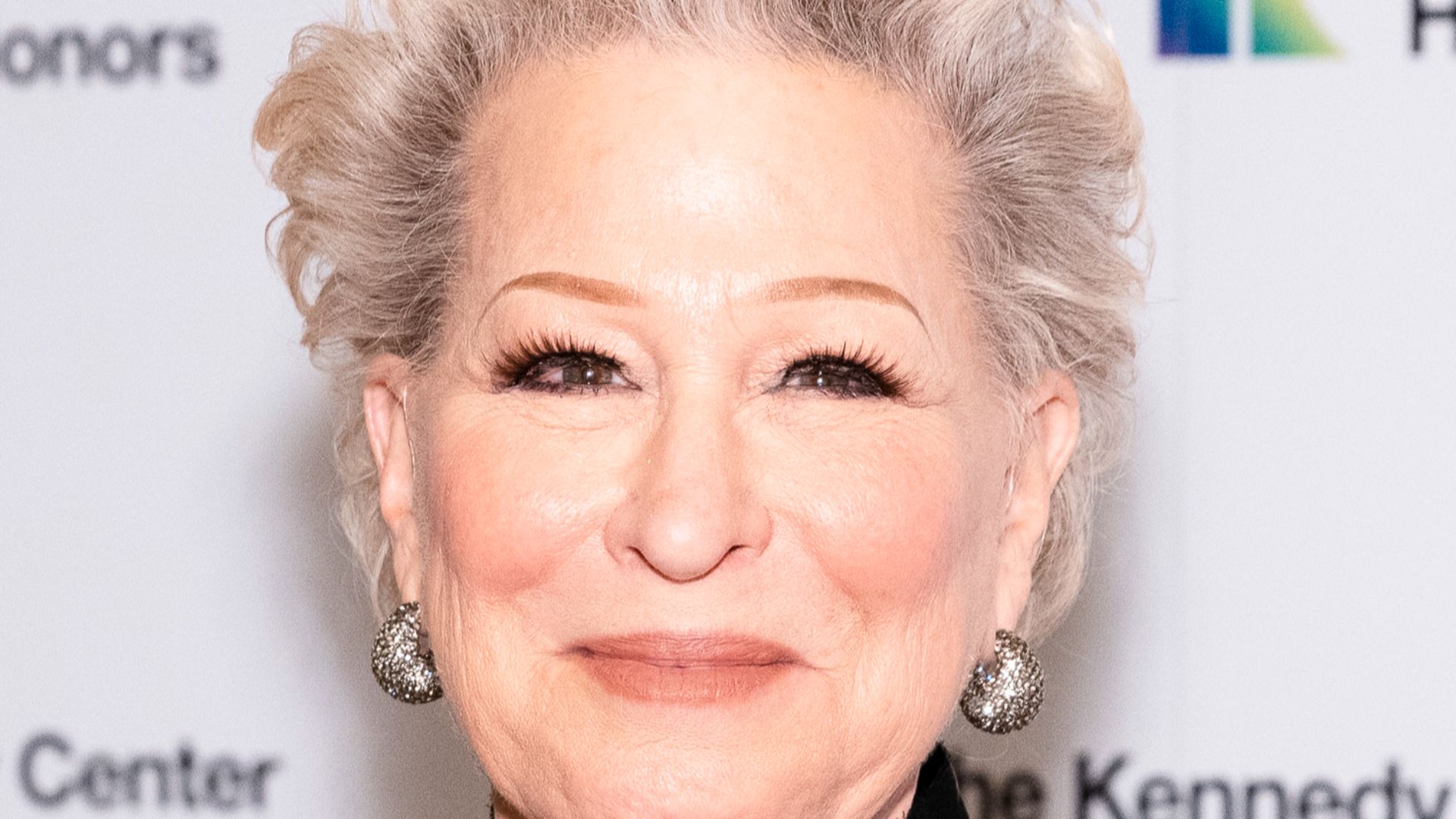 File:Bette Midler 2021 Kennedy Center Honors (cropped).jpg